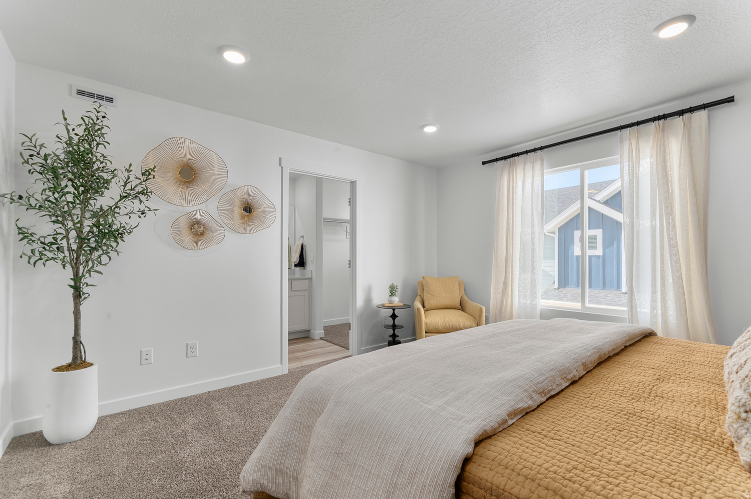 DIXON CREEK - Residential