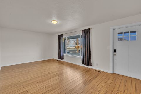 Tiny photo for 2623 S 2000 W, Syracuse, UT 84075 (MLS # 2169018)