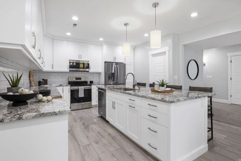 Tiny photo for 2420 E ROYAL PINE CV, Cottonwood Heights, UT 84093 (MLS # 2145600)