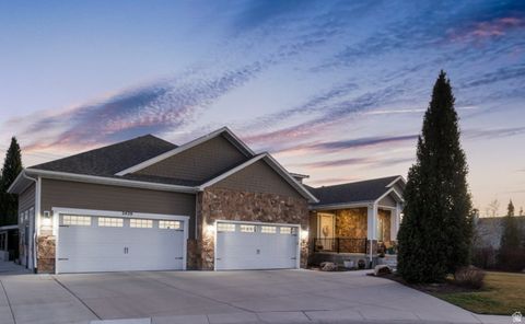 Tiny photo for 2420 E ROYAL PINE CV, Cottonwood Heights, UT 84093 (MLS # 2145600)