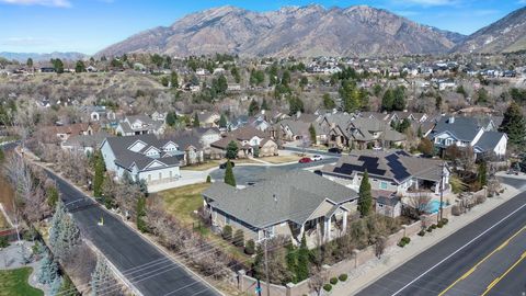 Tiny photo for 2420 E ROYAL PINE CV, Cottonwood Heights, UT 84093 (MLS # 2145600)