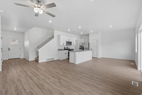 Tiny photo for 7136 OQUIRRH RANCH PKWY N, Eagle Mountain, UT 84005 (MLS # 2177696)