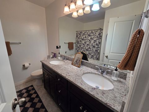 Tiny photo for 737 N 150 E, Salem, UT 84653 (MLS # 2140245)