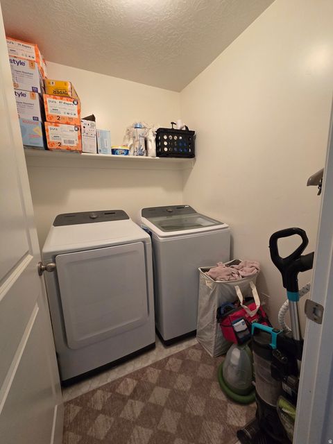 Tiny photo for 737 N 150 E, Salem, UT 84653 (MLS # 2140245)
