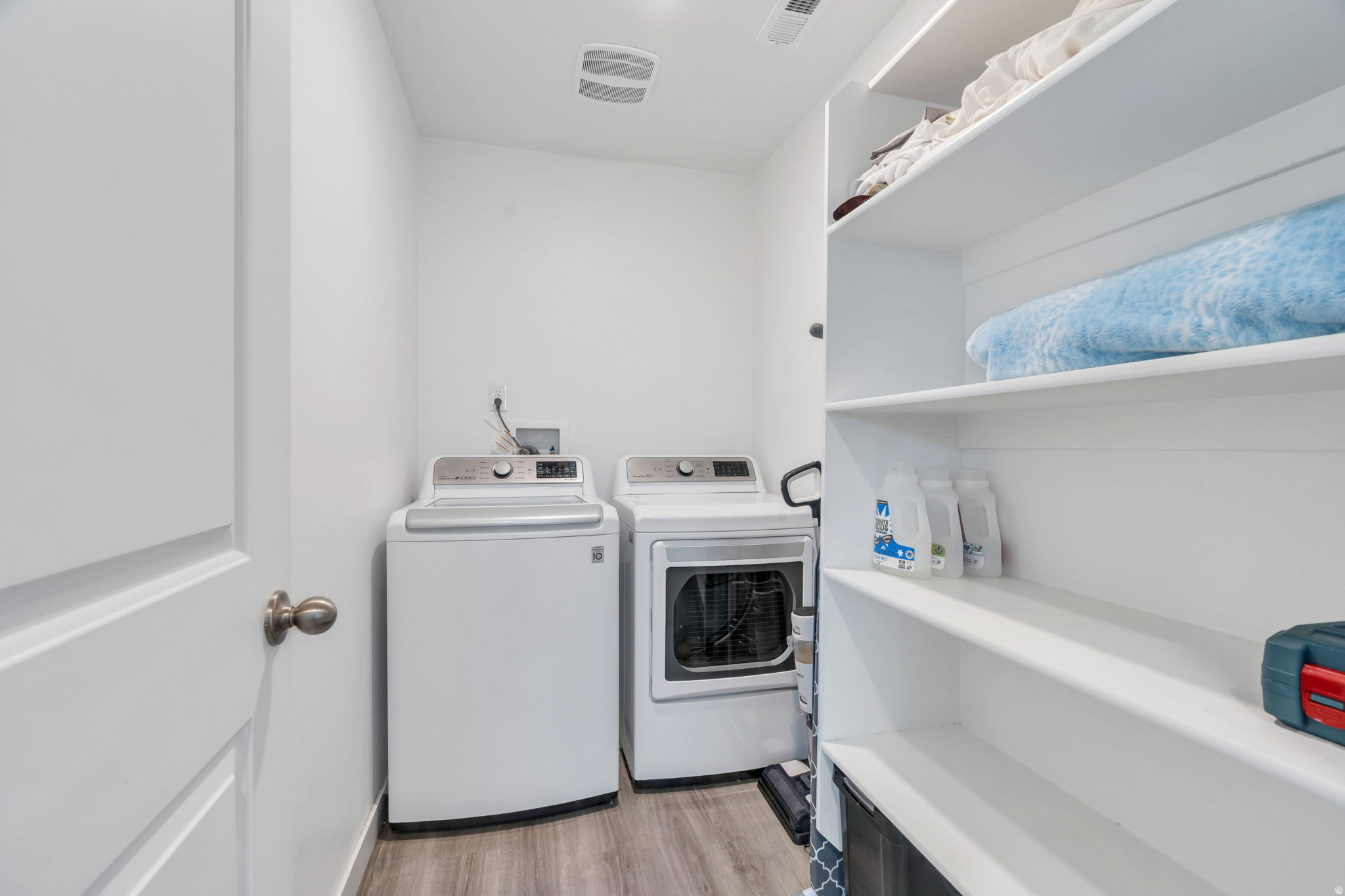 NORTHSHORE - Residential