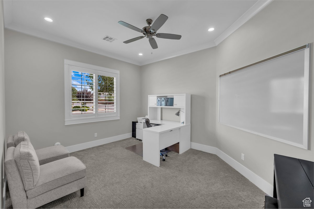 FIELDSTONE PH 5 - Residential