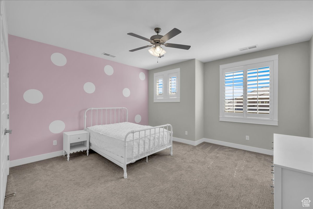 FIELDSTONE PH 5 - Residential