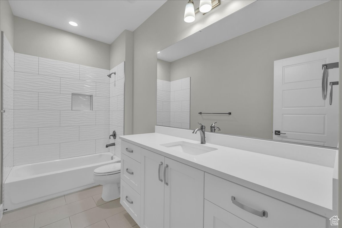 FIELDSTONE PH 5 - Residential