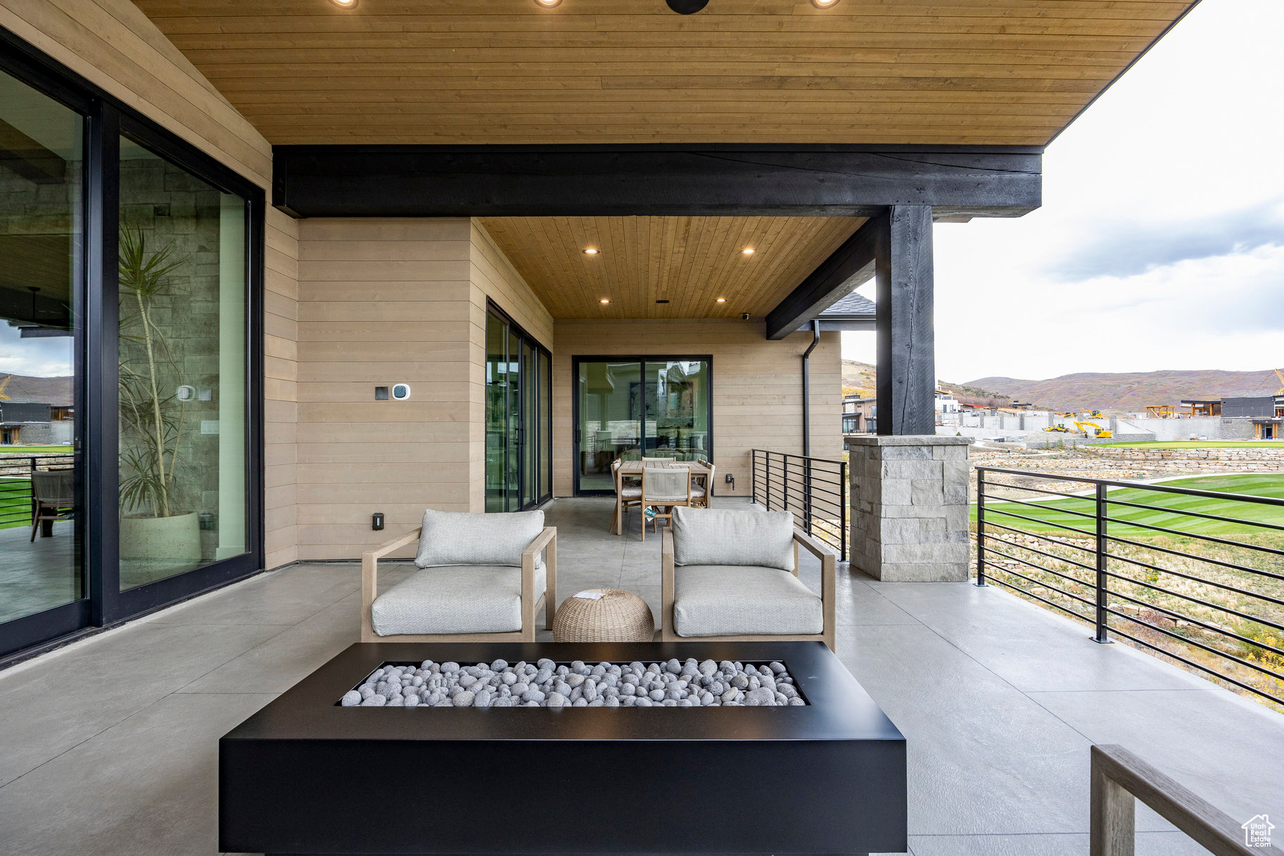 SKYRIDGE - Residential