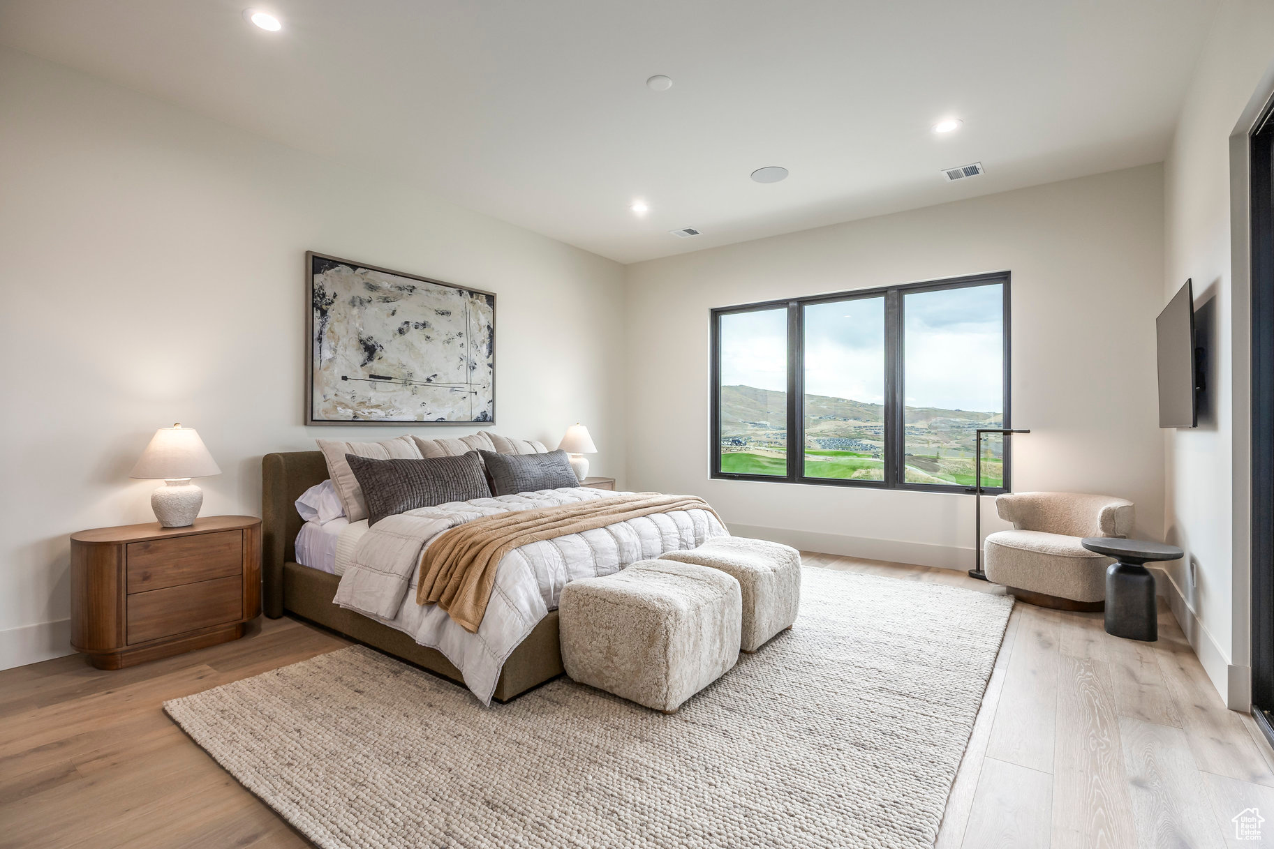 SKYRIDGE - Residential