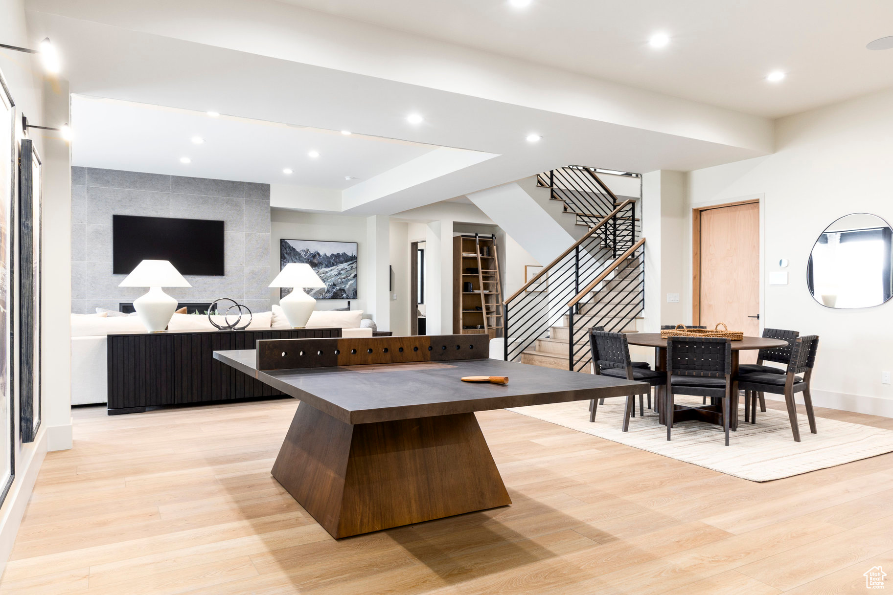 SKYRIDGE - Residential