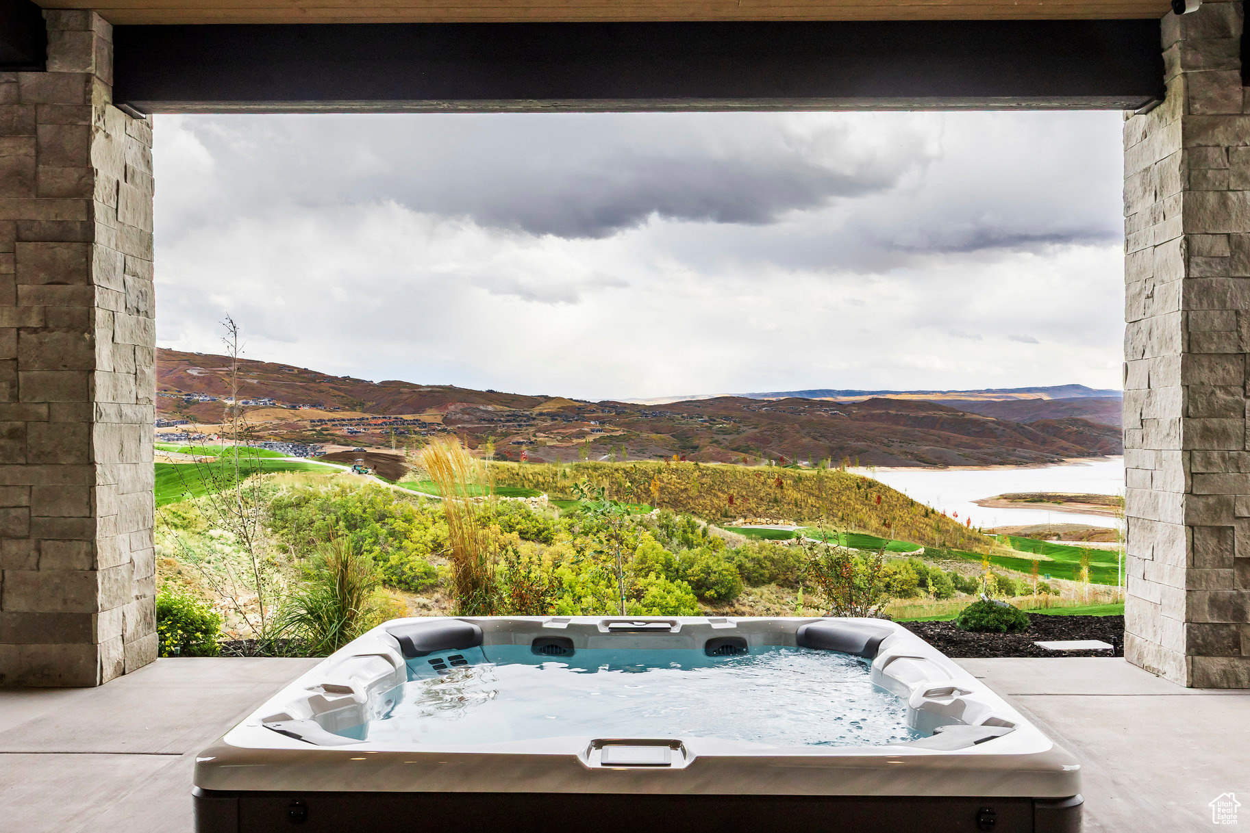 SKYRIDGE - Residential