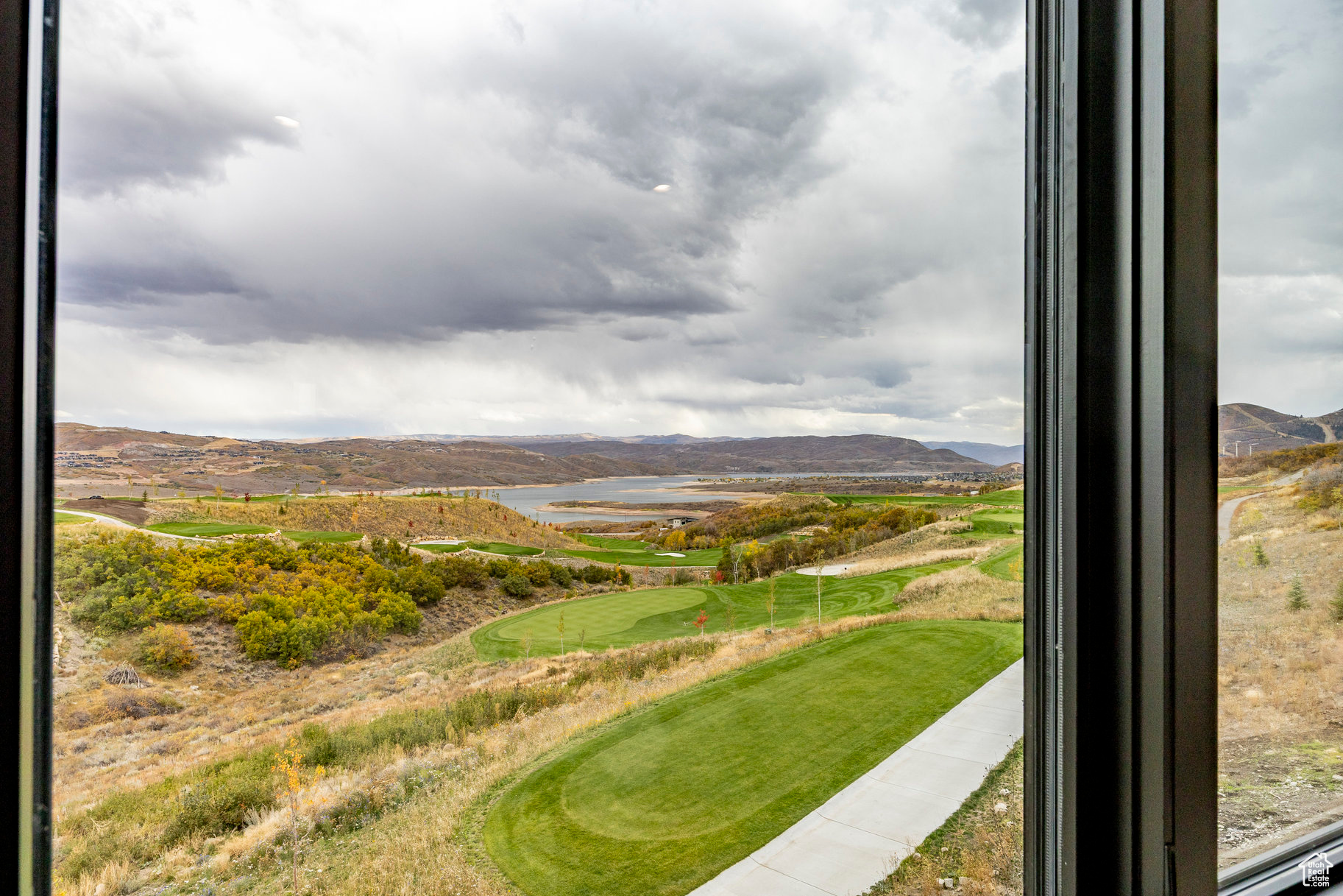 SKYRIDGE - Residential