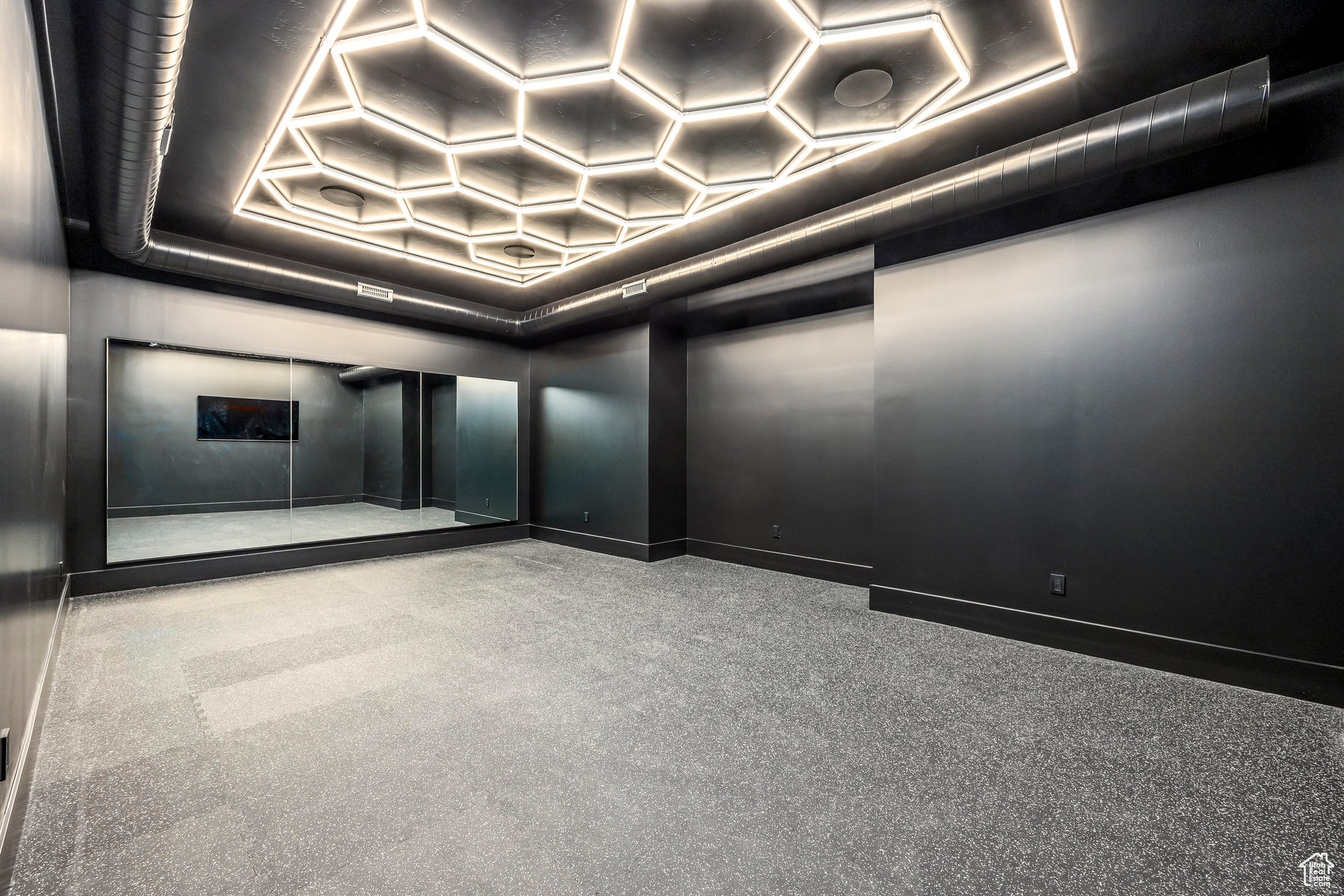 SKYRIDGE - Residential