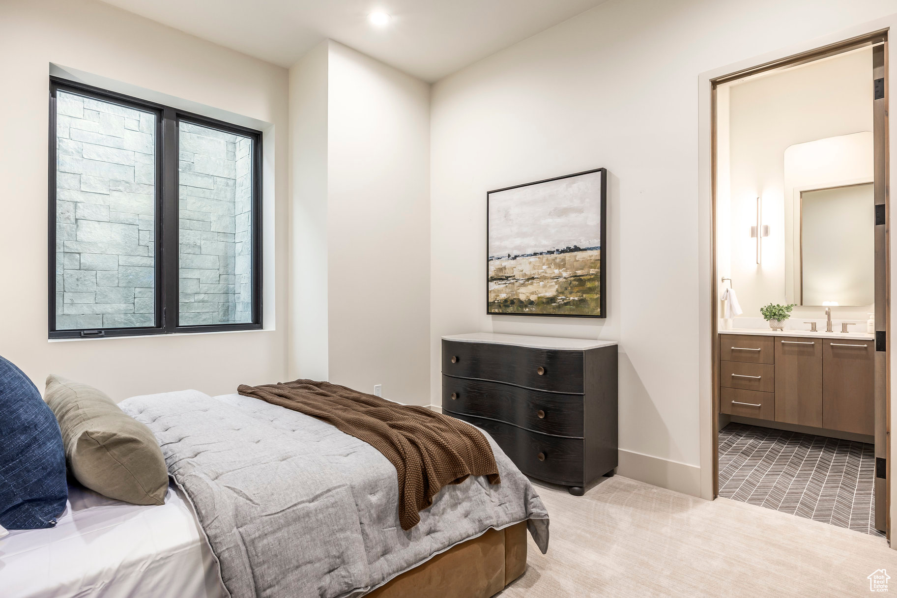 SKYRIDGE - Residential