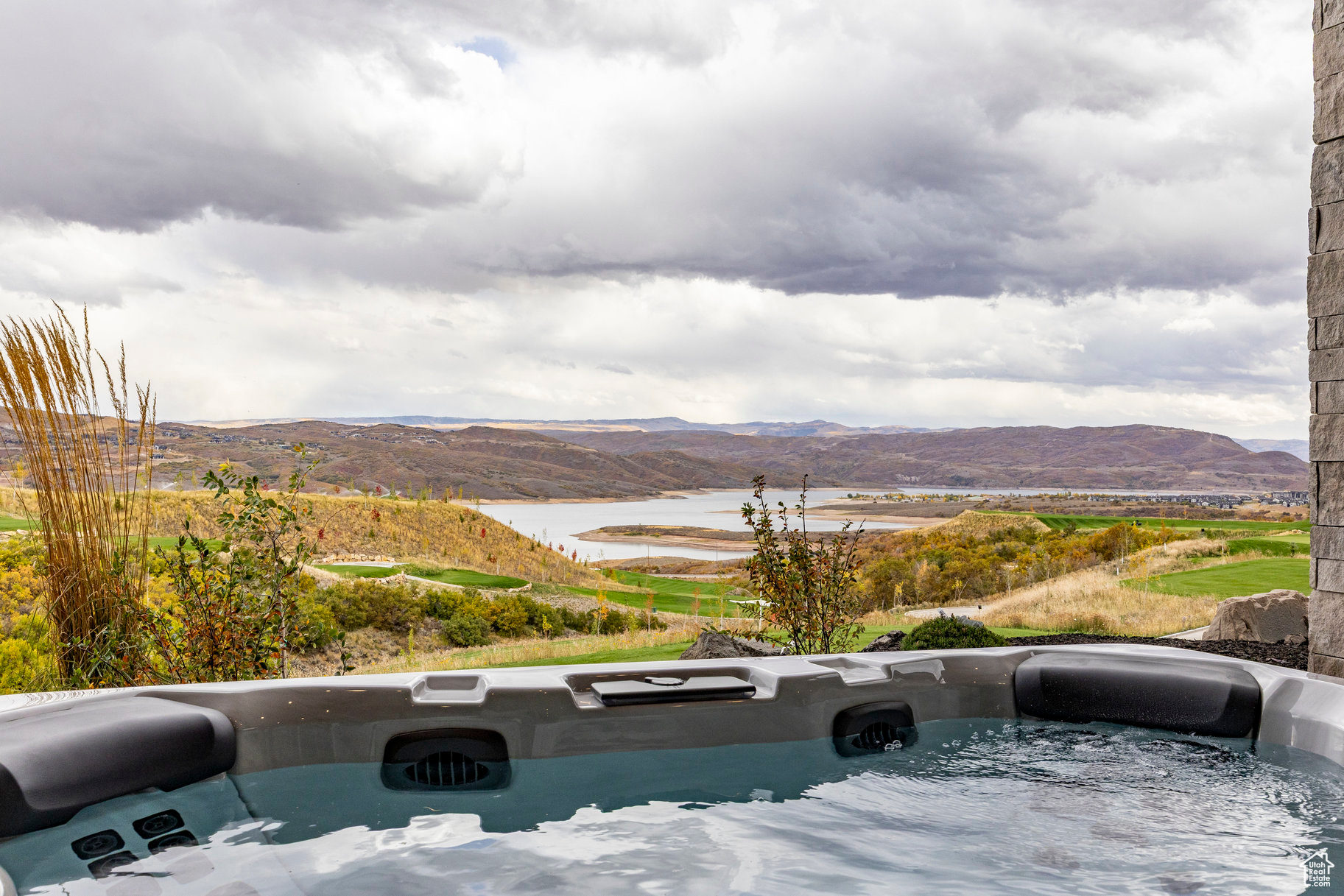 SKYRIDGE - Residential