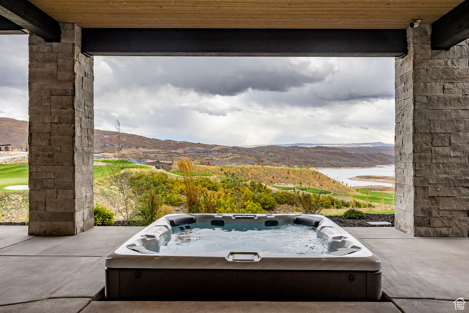 SKYRIDGE - Residential