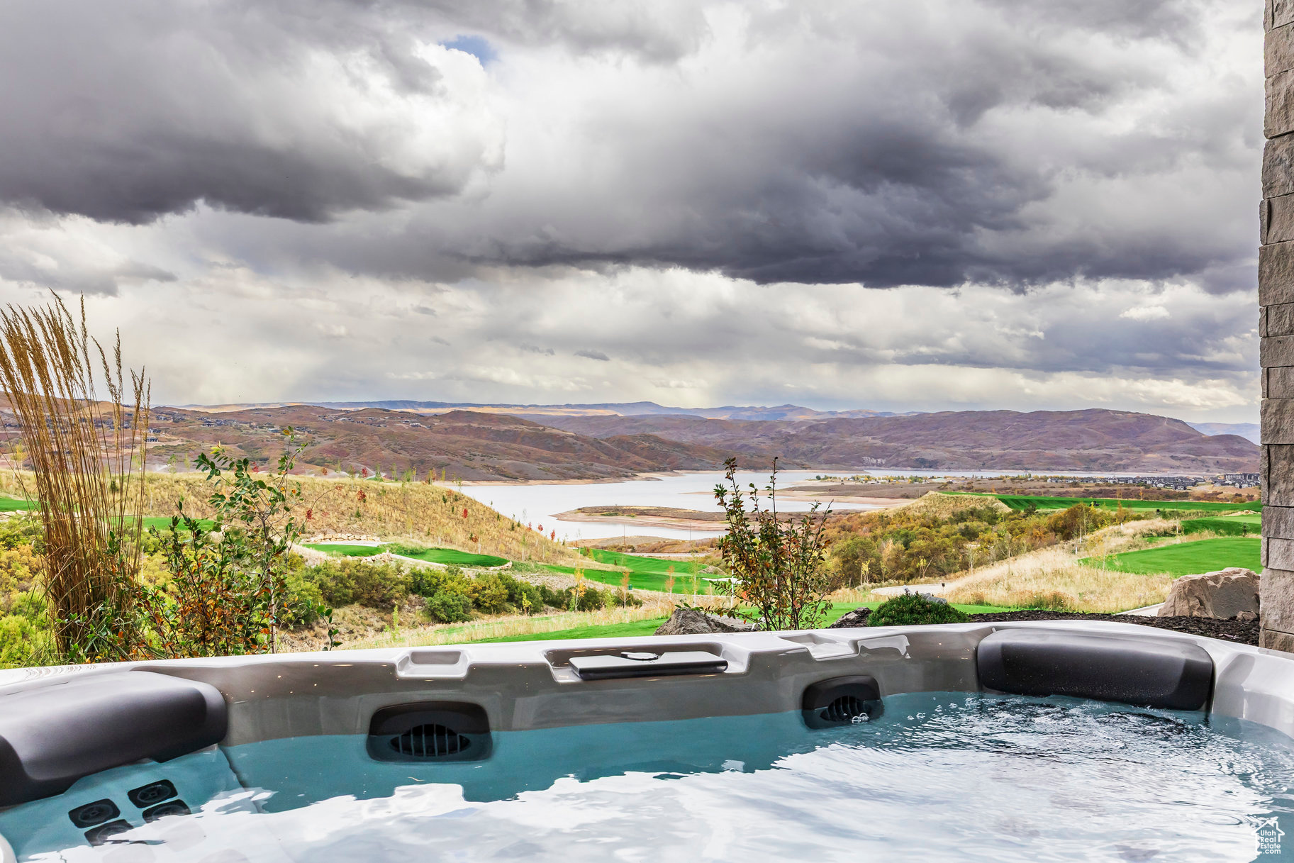 SKYRIDGE - Residential