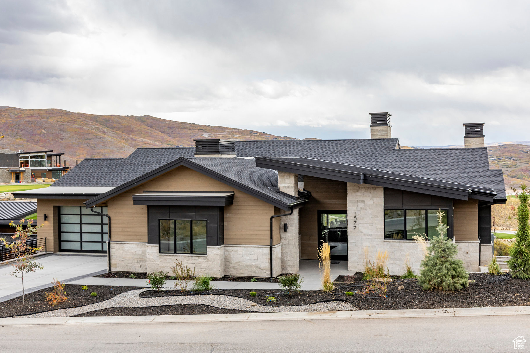 SKYRIDGE - Residential