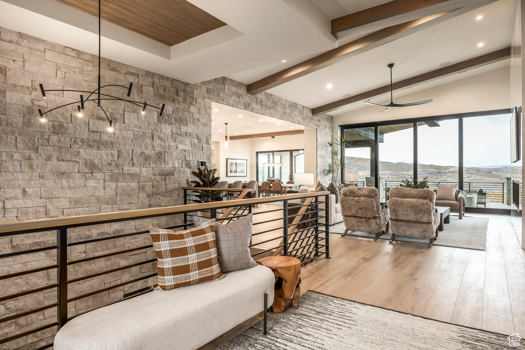 SKYRIDGE - Residential