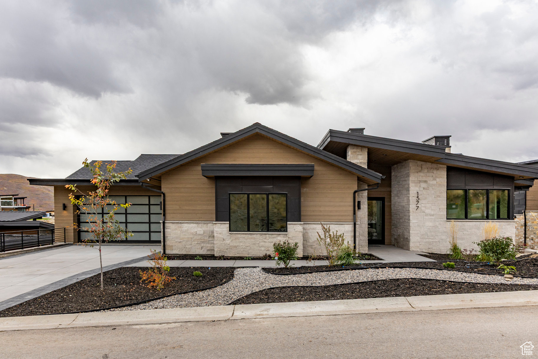 SKYRIDGE - Residential