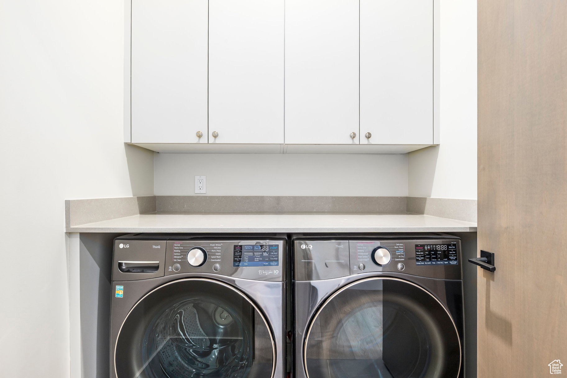 SKYRIDGE - Residential