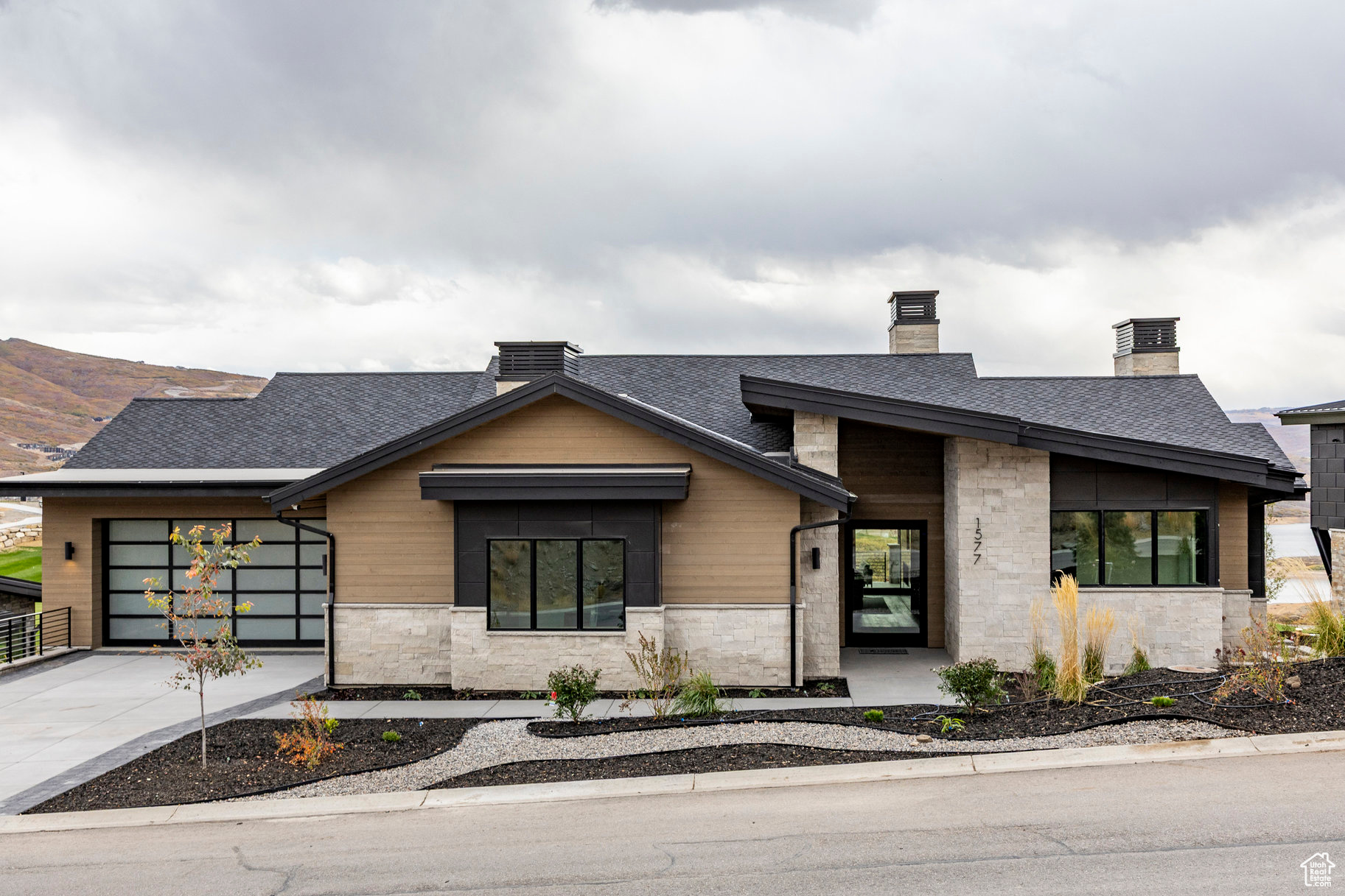 SKYRIDGE - Residential