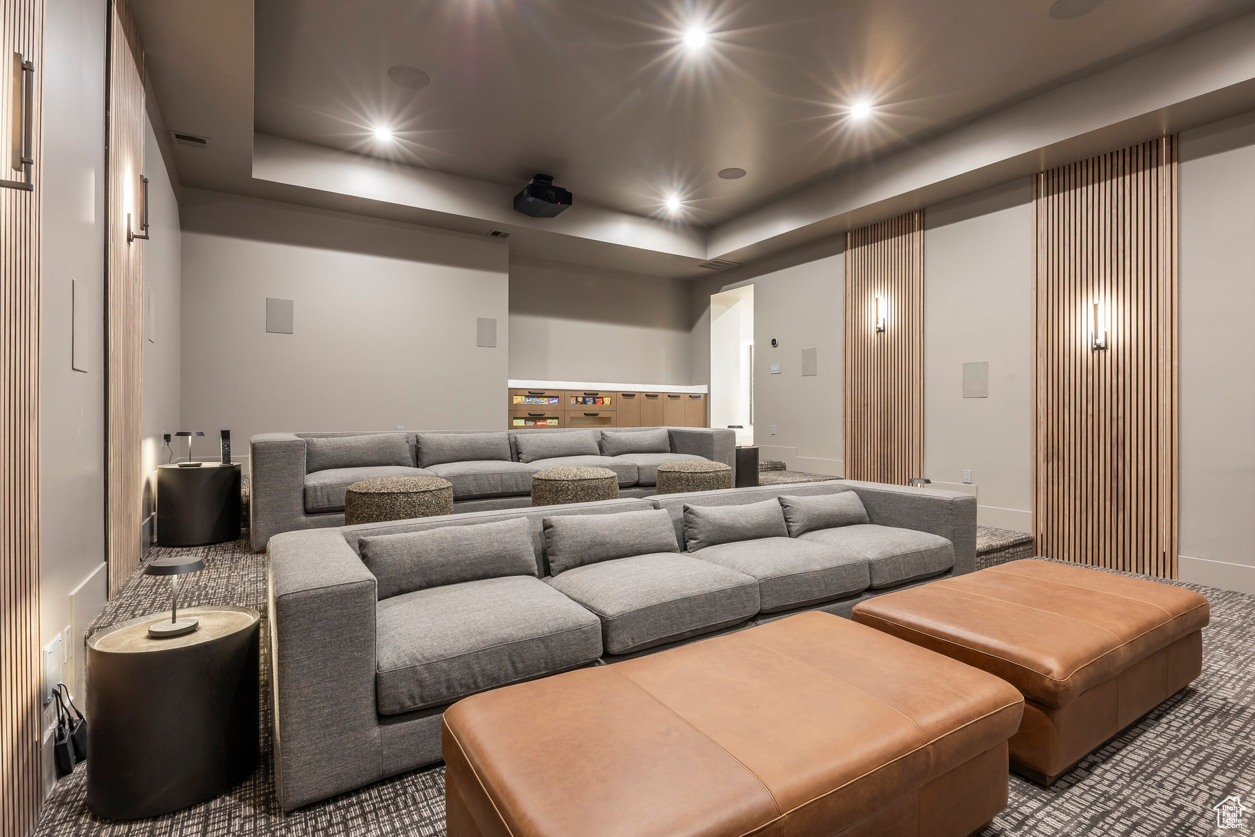 SKYRIDGE - Residential