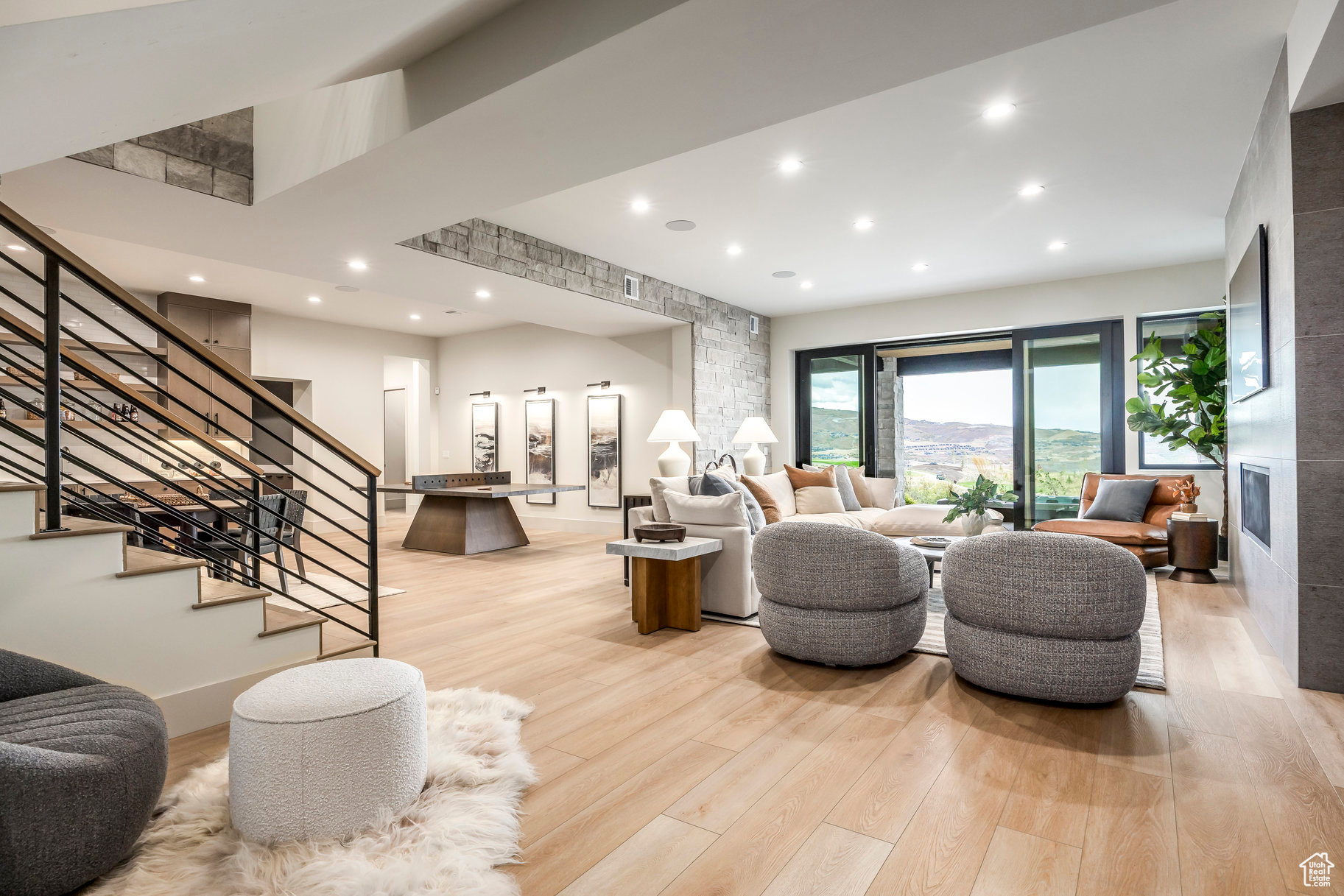 SKYRIDGE - Residential