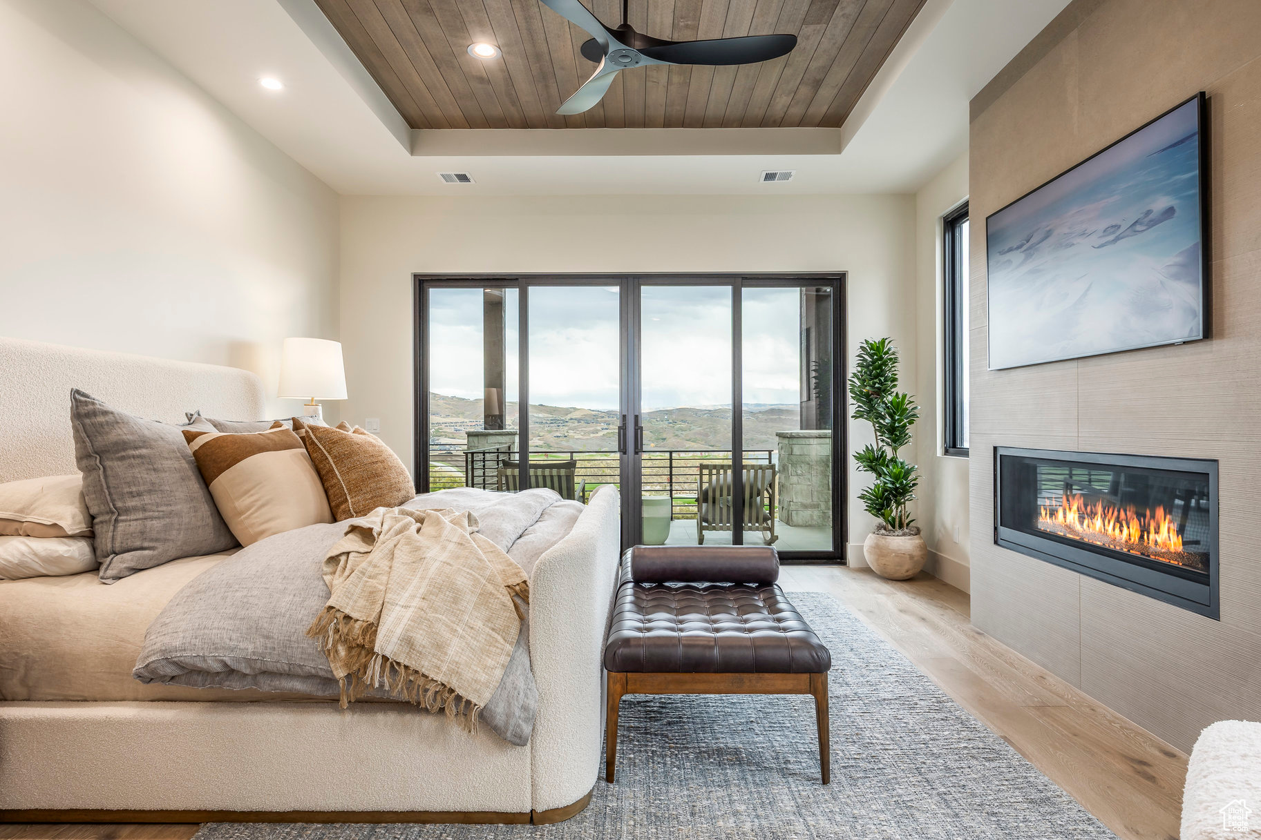 SKYRIDGE - Residential