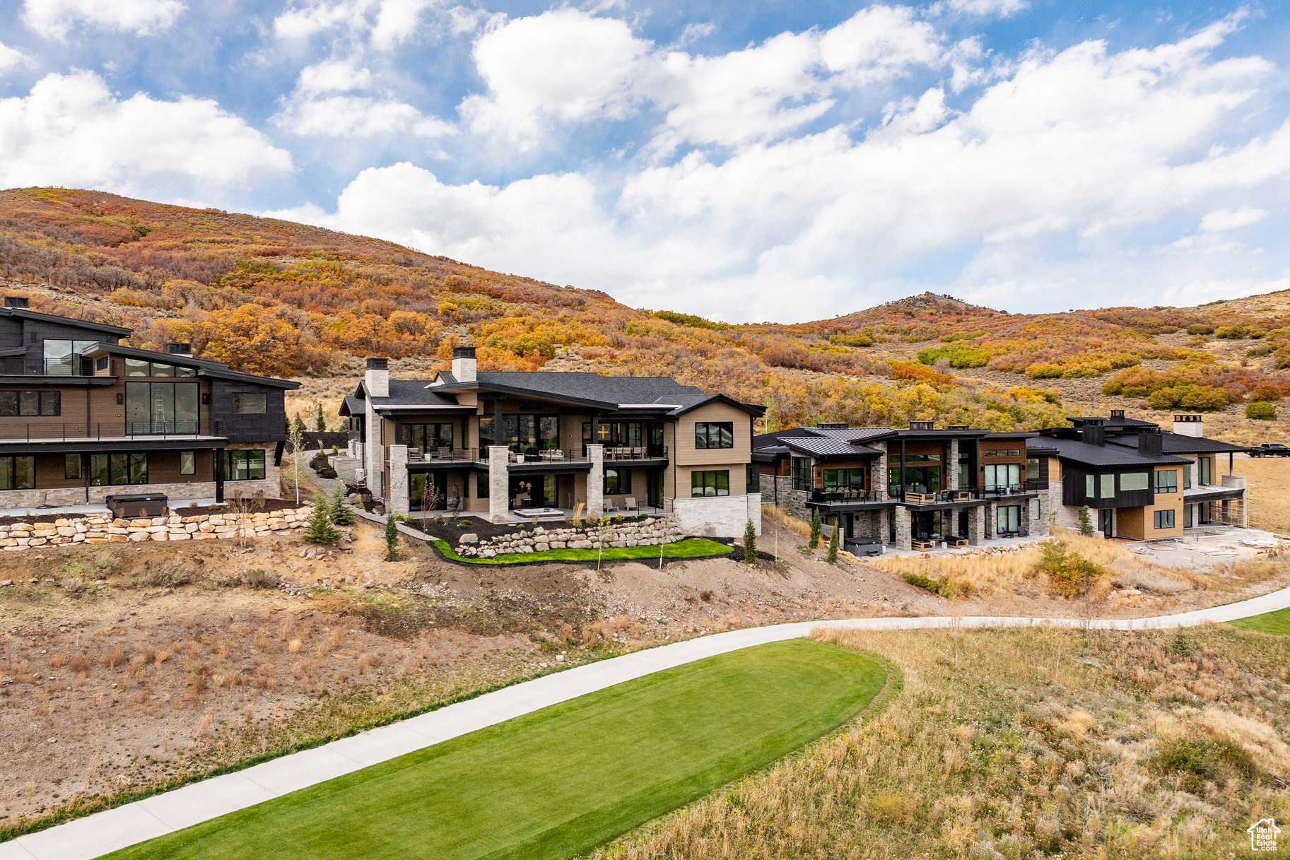 SKYRIDGE - Residential