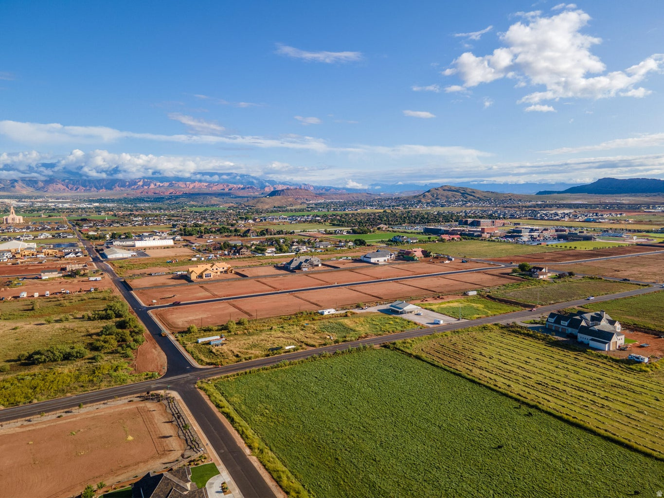 CRIMSON RANCH ESTATE - Land