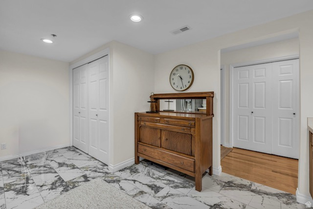 AMERICAN TOWERS CONDM - Residential