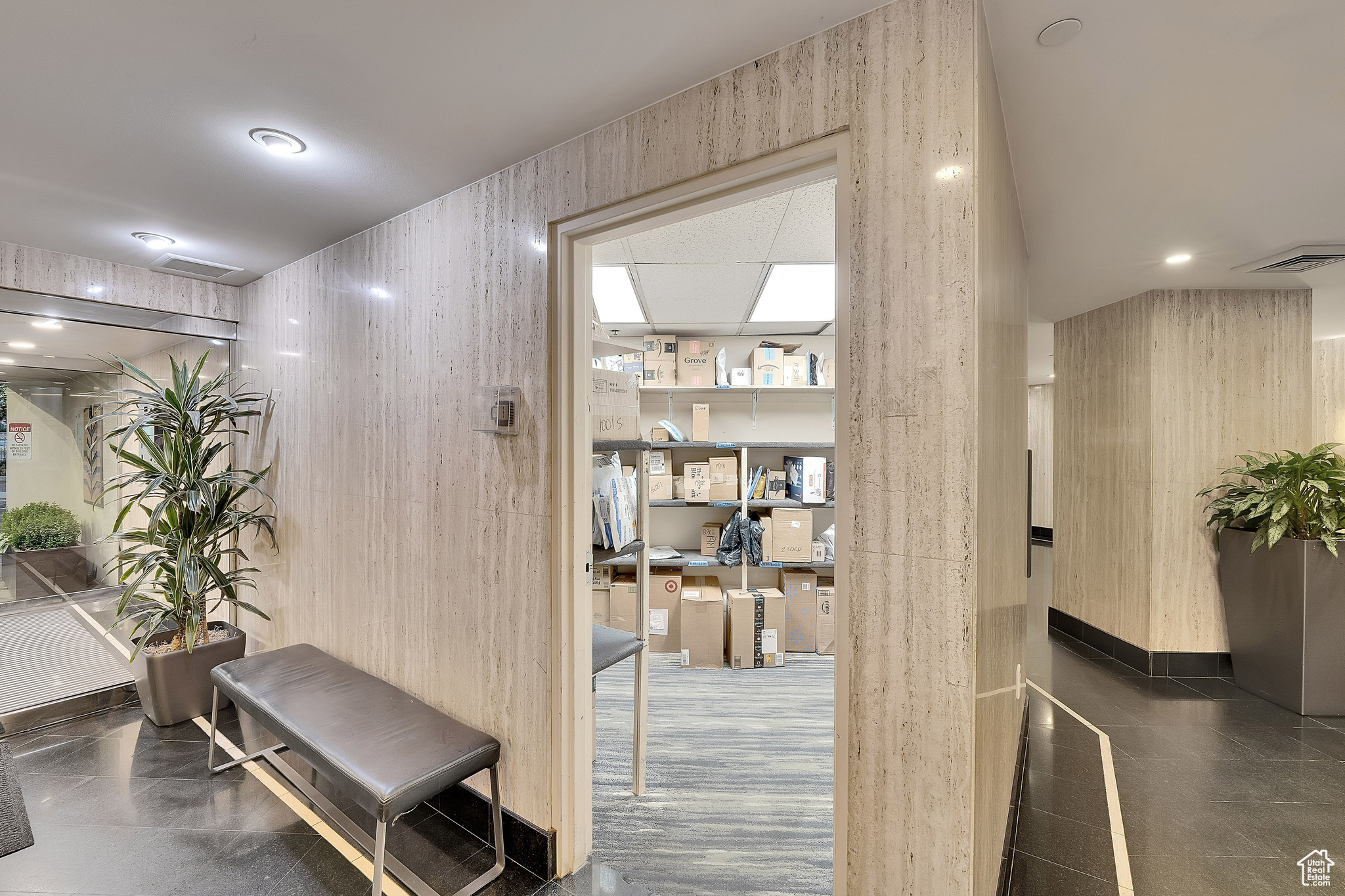 AMERICAN TOWERS CONDM - Residential