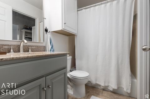 Tiny photo for 3131 APPLEWOOD DR, Bountiful, UT 84010 (MLS # 2159091)