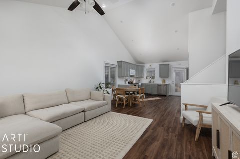 Tiny photo for 3131 APPLEWOOD DR, Bountiful, UT 84010 (MLS # 2159091)