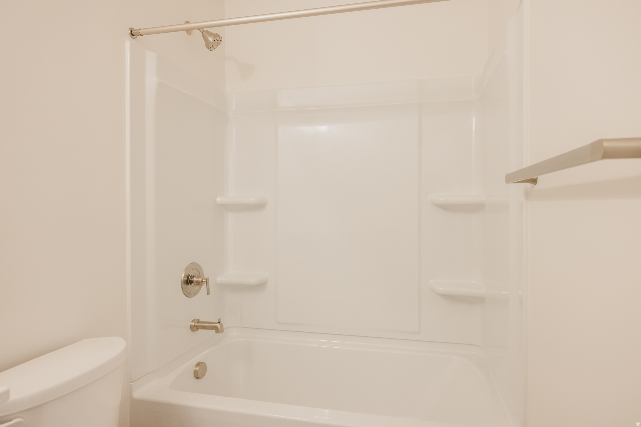 RIVERSIDE ESTATES - Residential