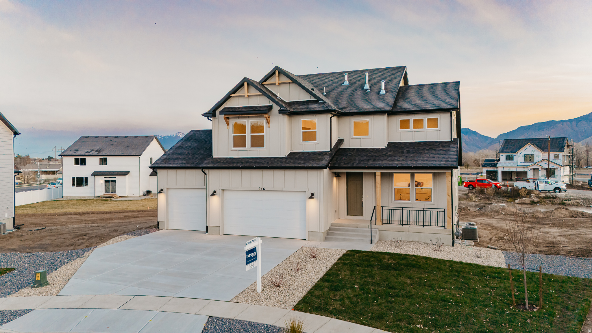 RIVERSIDE ESTATES - Residential