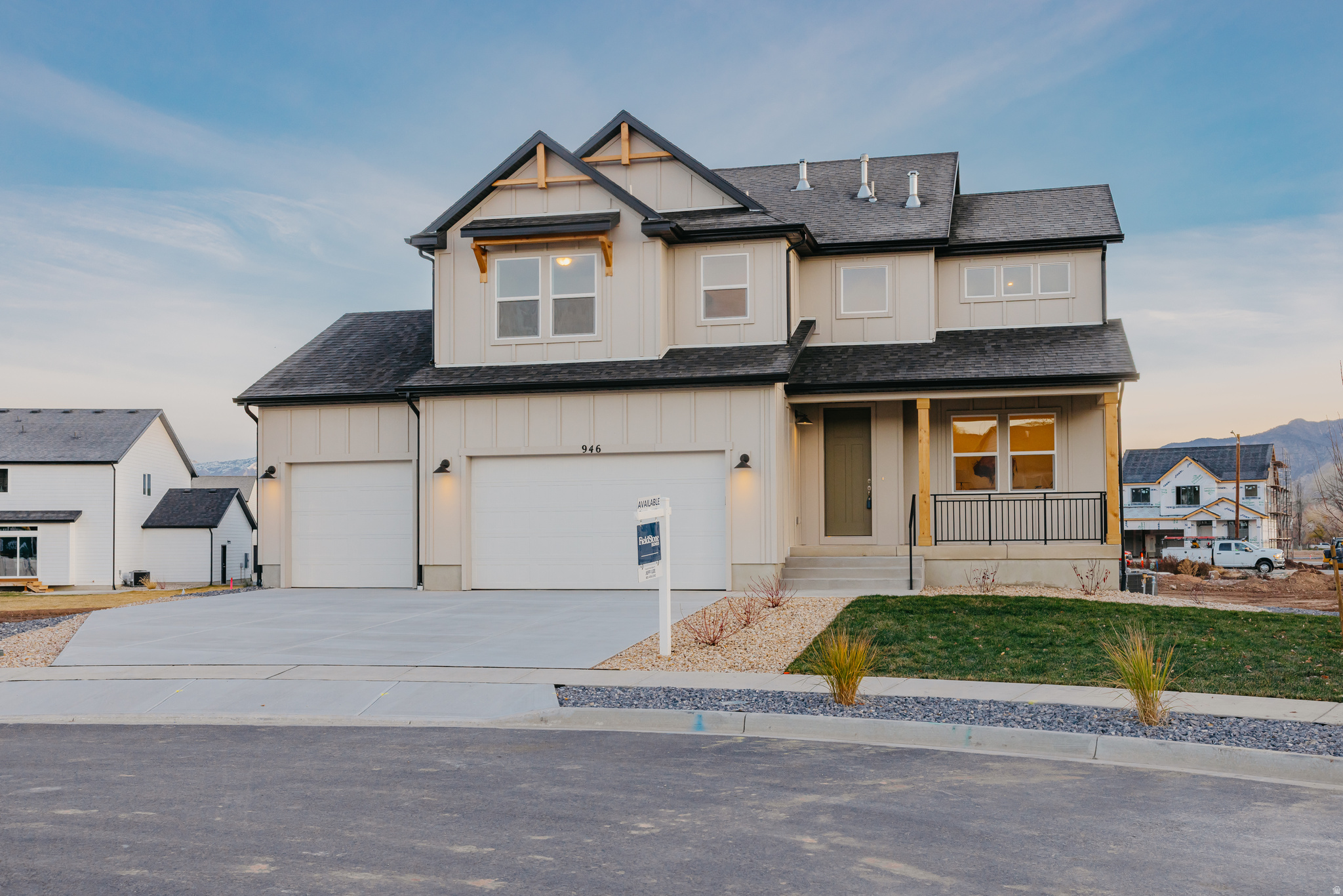 RIVERSIDE ESTATES - Residential