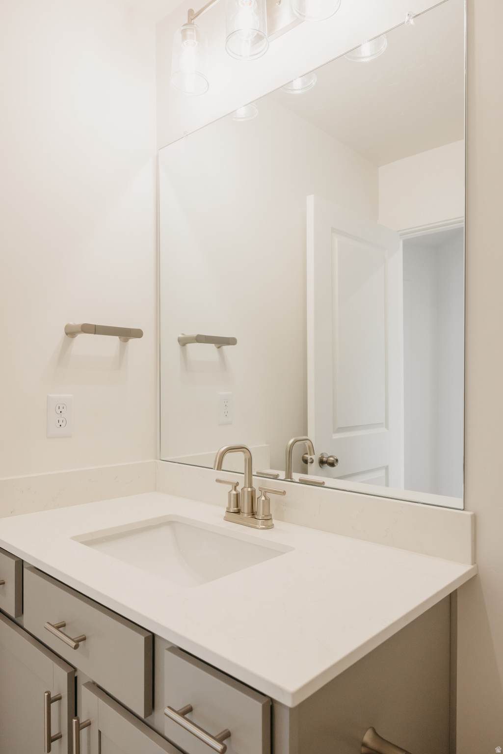 RIVERSIDE ESTATES - Residential