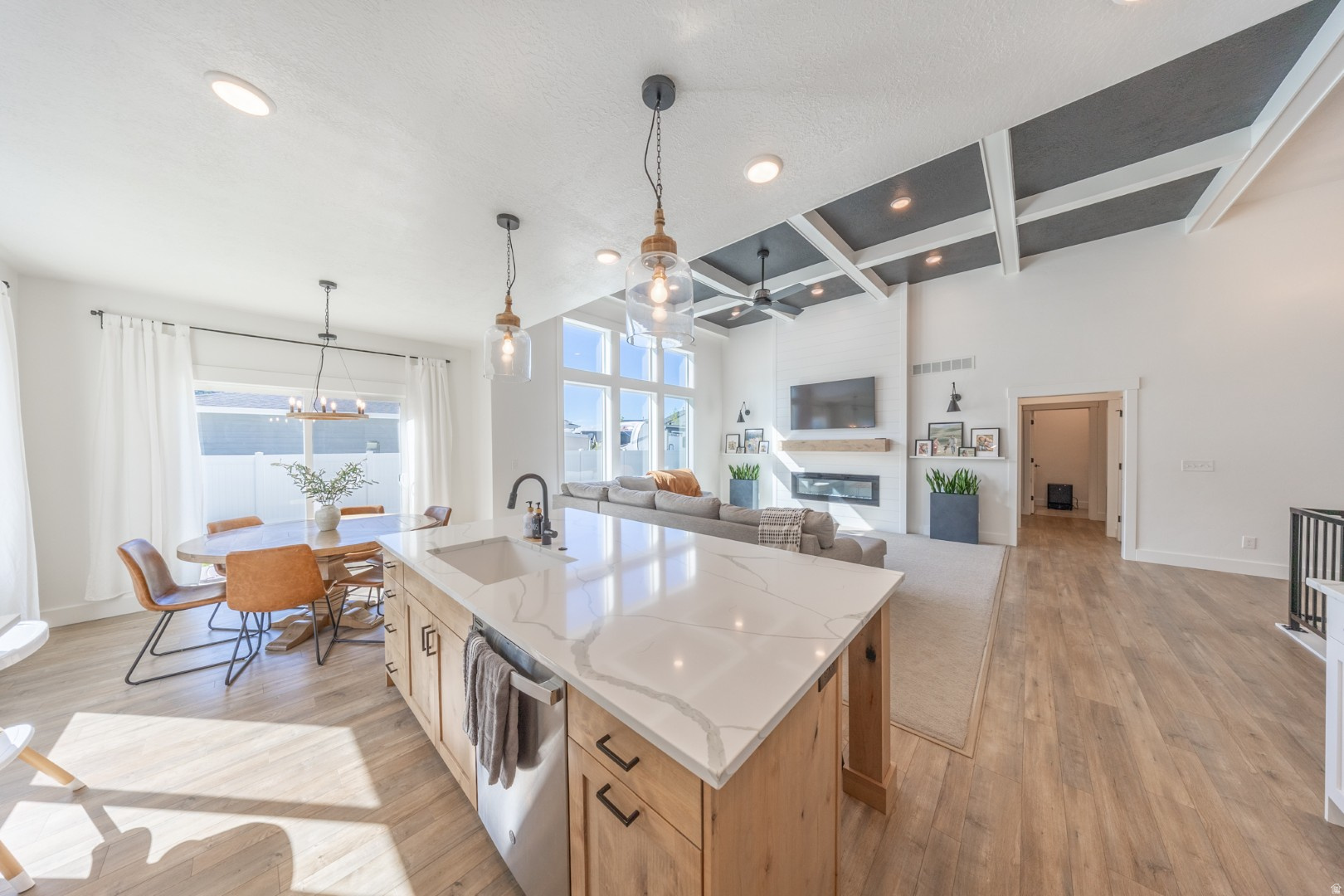 NORTHWOOD HILLS - Residential