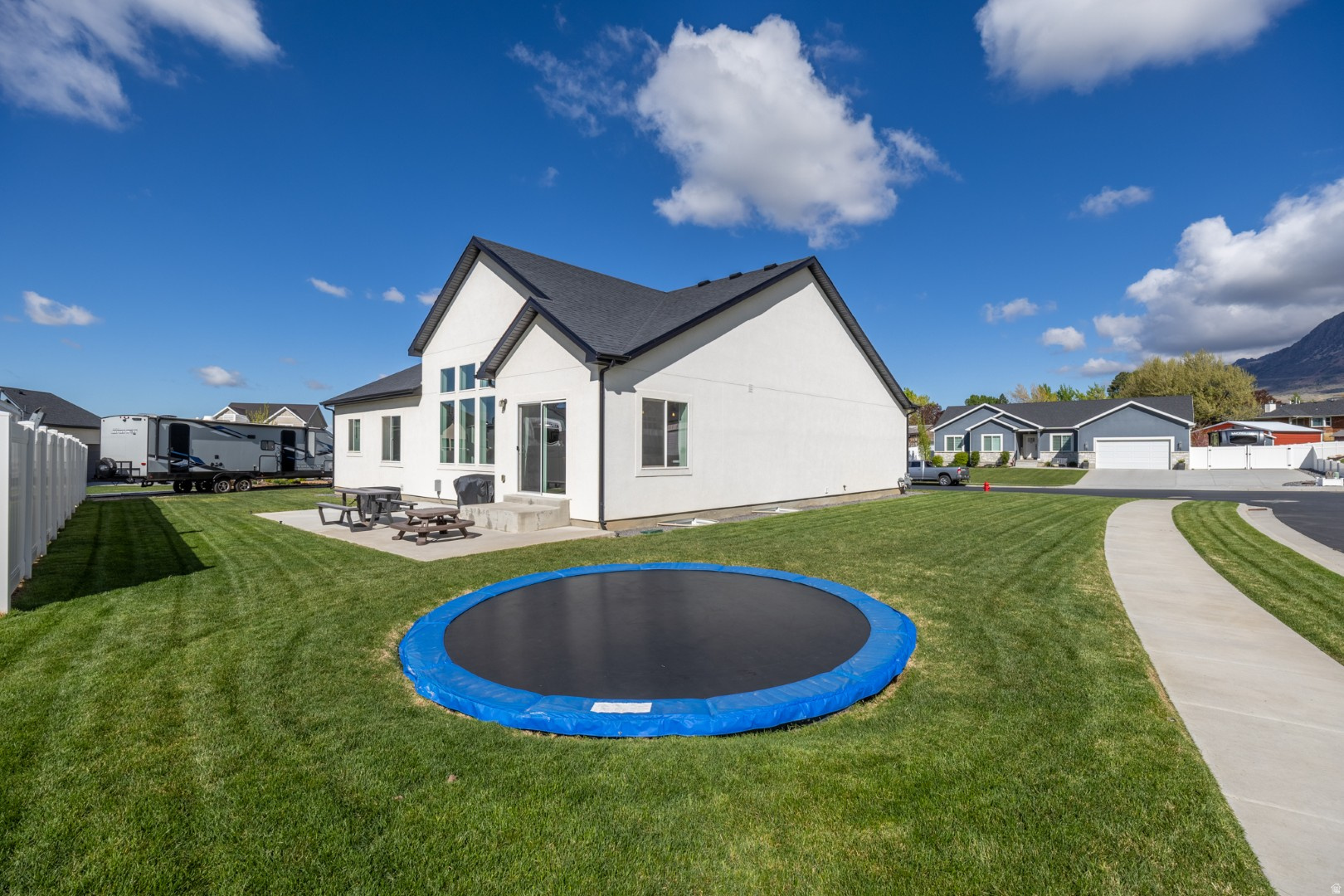 NORTHWOOD HILLS - Residential