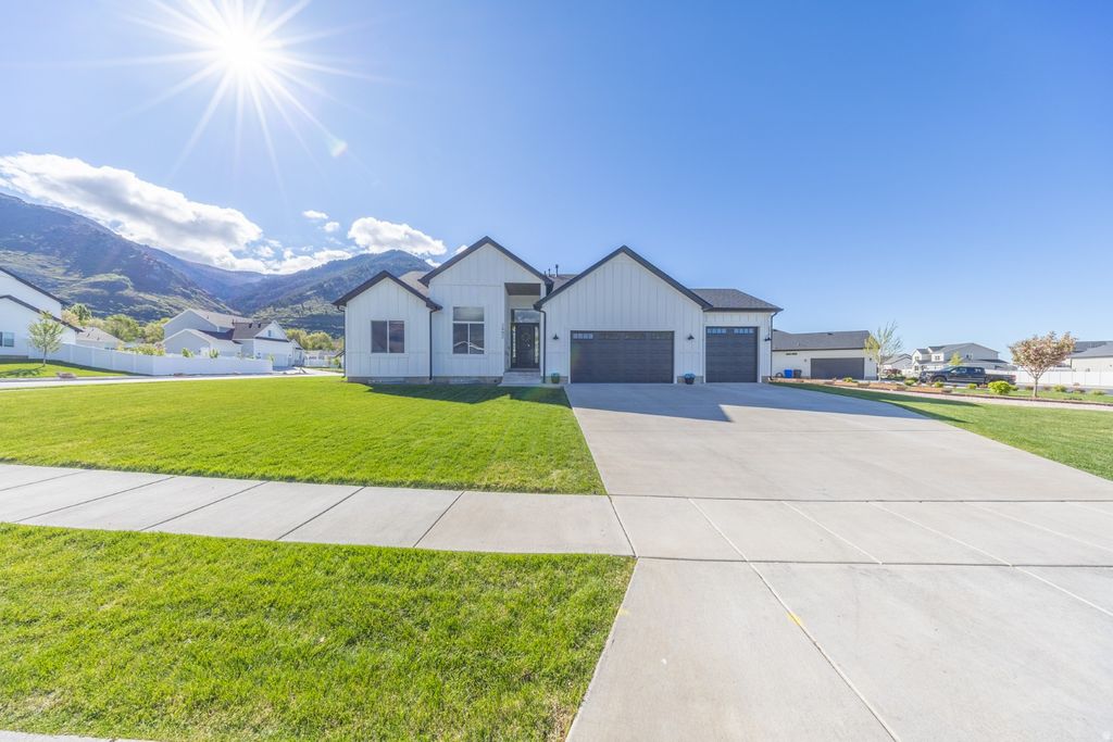 Photo of 2492 N 1100 E, North Ogden, UT 84414 (MLS # 2151022)