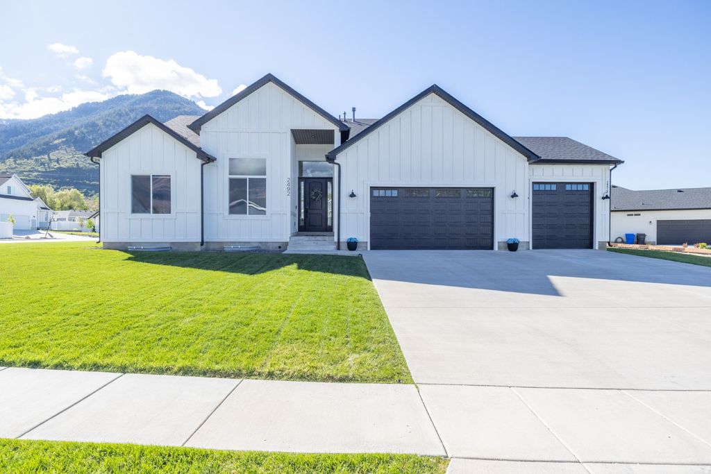Photo of 2492 N 1100 E, North Ogden, UT 84414 (MLS # 2151022)