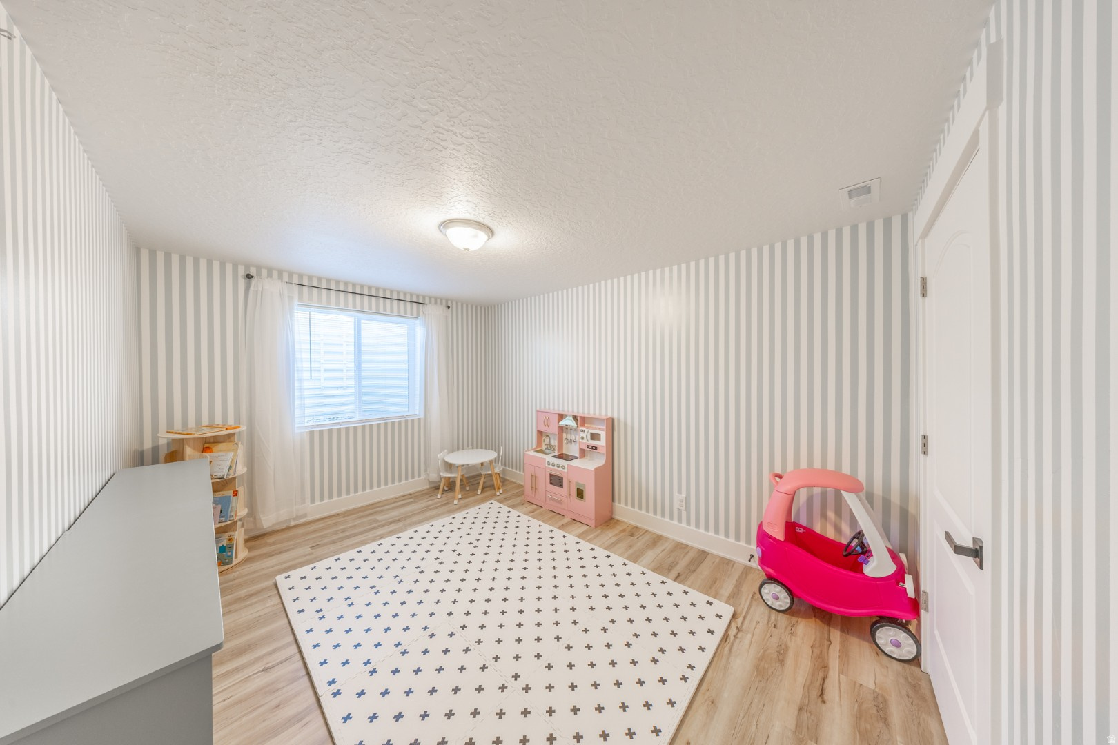 NORTHWOOD HILLS - Residential