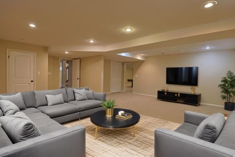 Tiny photo for 1723 ROSS DR, Ogden, UT 84403 (MLS # 2131250)