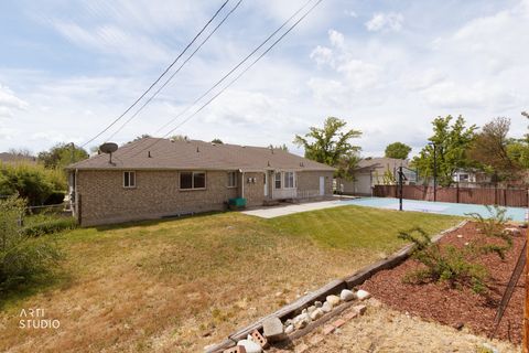 Tiny photo for 1901 E FRONTIER RD, Holladay, UT 84121 (MLS # 2153988)