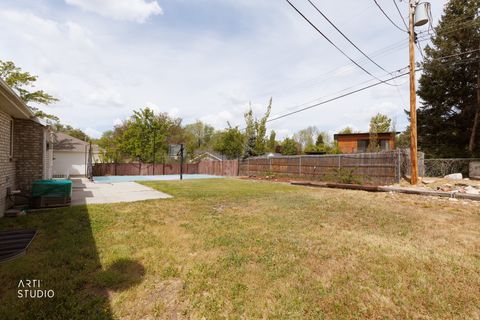 Tiny photo for 1901 E FRONTIER RD, Holladay, UT 84121 (MLS # 2153988)