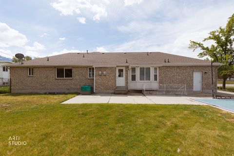 Tiny photo for 1901 E FRONTIER RD, Holladay, UT 84121 (MLS # 2153988)