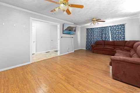 Tiny photo for 1680 S 50 E, Orem, UT 84058 (MLS # 2125916)